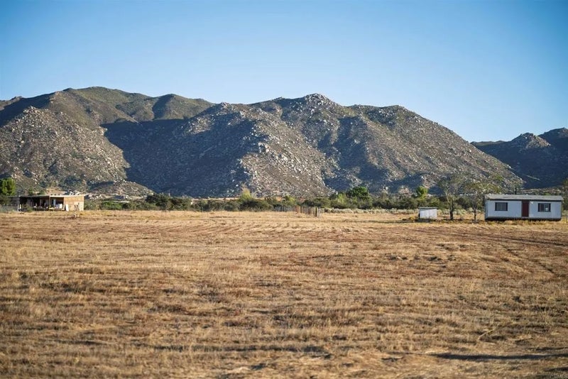 37660 Montezuma Valley