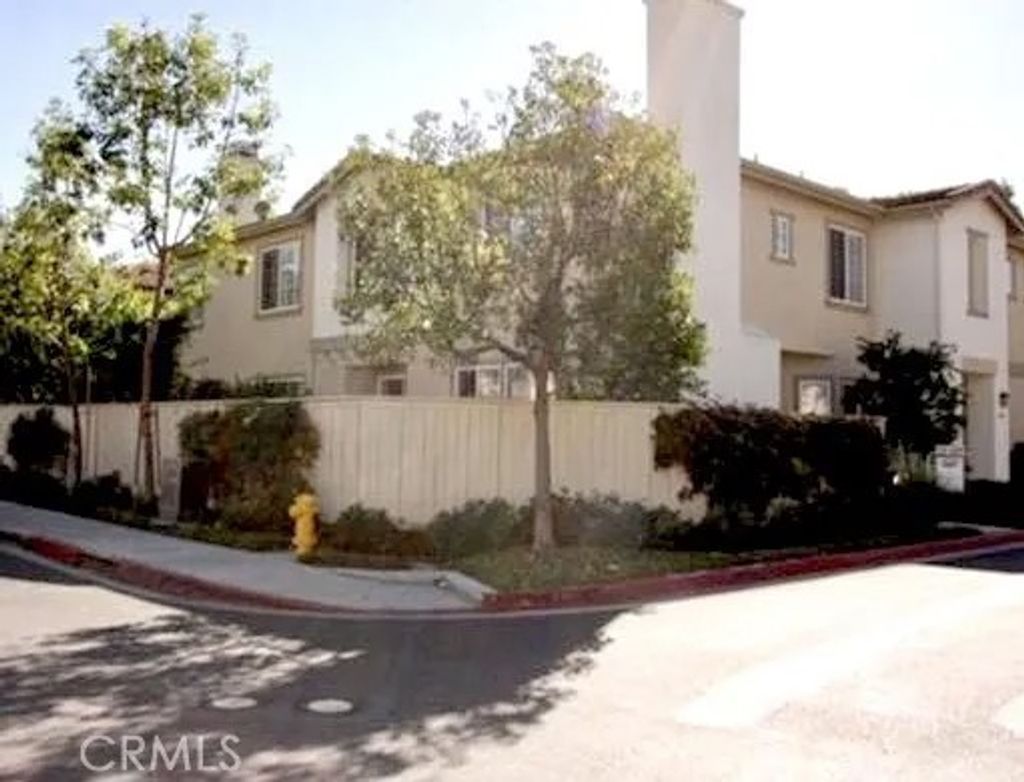 Photo of 449 Ridgeway, Irvine, CA 92620 (MLS # OC26004487)