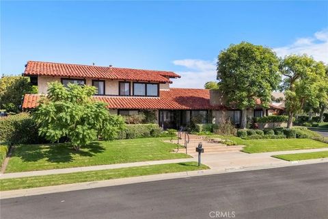 Tiny photo for 18021 Bryce Place, North Tustin, CA 92705 (MLS # PW25252713)