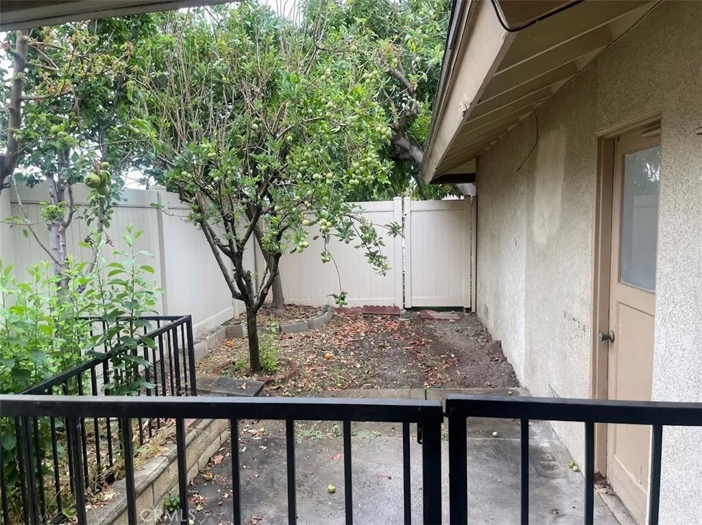 5981 Rogers Lane