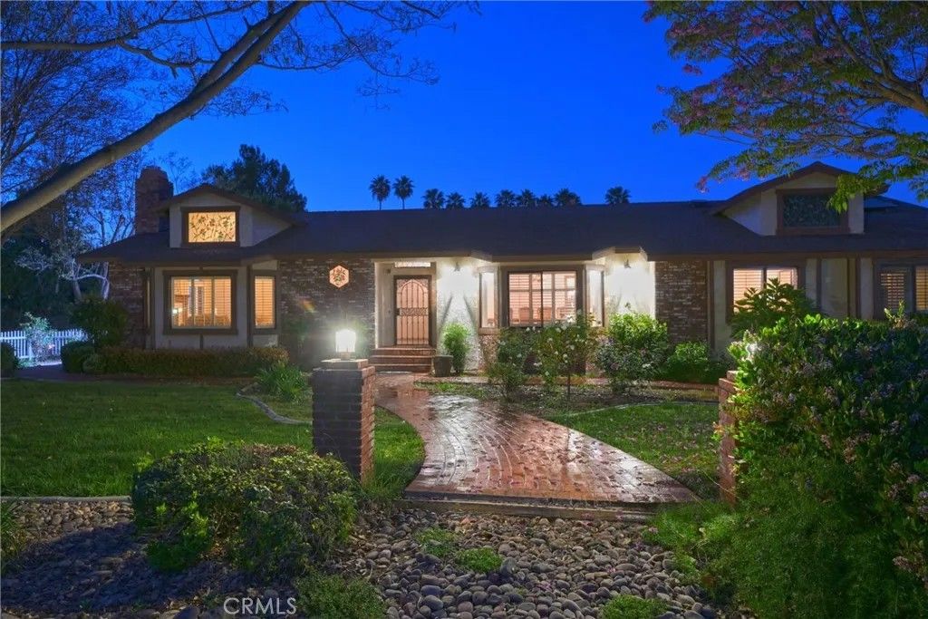 Photo of 9330 Gum Tree Dr, Corona, CA 92883 (MLS # SW26067485)