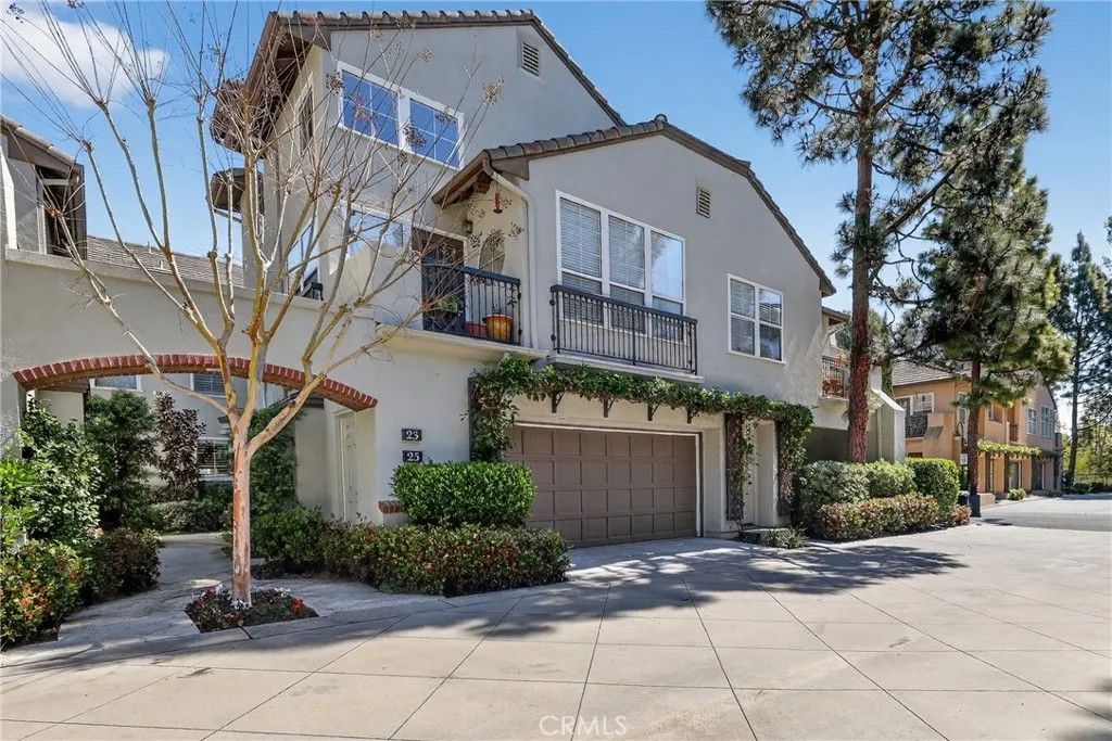 Photo of 25 Anjou, Newport Coast, CA 92657 (MLS # OC26062208)