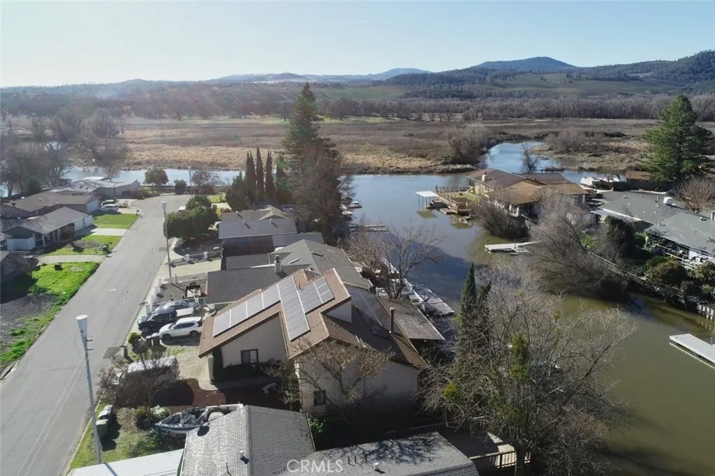 15483 Highlands Harbor