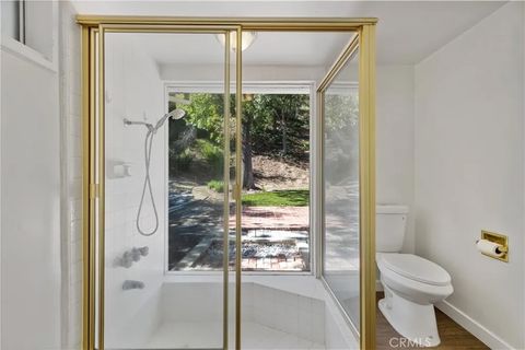 Tiny photo for 4035 Ellenita, Tarzana, CA 91356 (MLS # GD25250713)