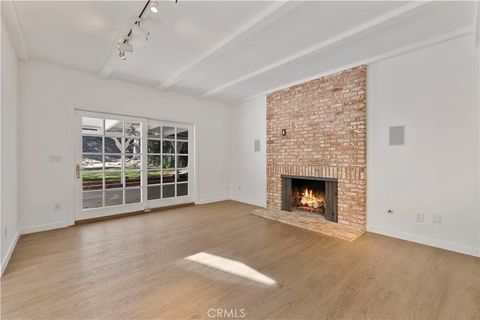 Tiny photo for 4035 Ellenita, Tarzana, CA 91356 (MLS # GD25250713)