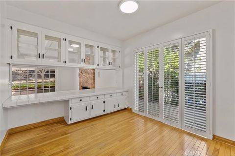 Tiny photo for 4035 Ellenita, Tarzana, CA 91356 (MLS # GD25250713)