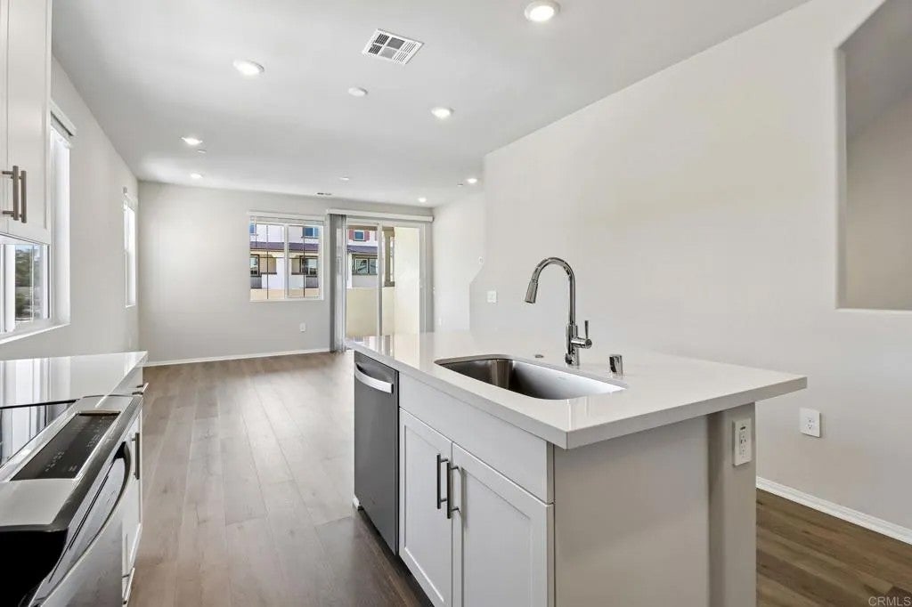 571 Pacifica Drive #164