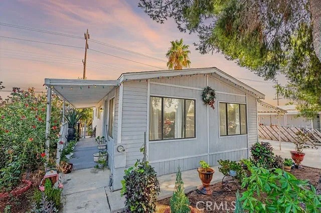 3017 Lake View Drive