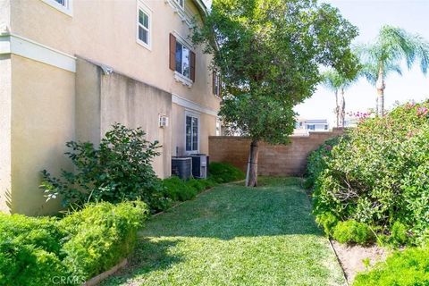 Tiny photo for 6939 Tahoe Way, Fontana, CA 92336 (MLS # CV25247145)