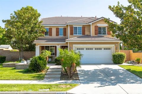 Tiny photo for 6939 Tahoe Way, Fontana, CA 92336 (MLS # CV25247145)