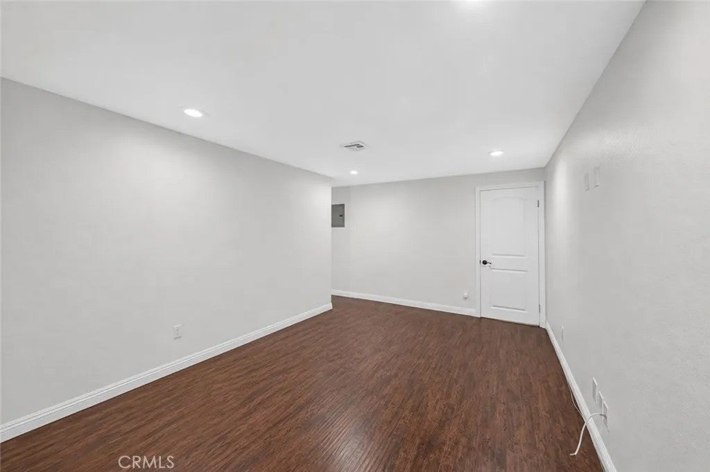 1026 S Marengo 2