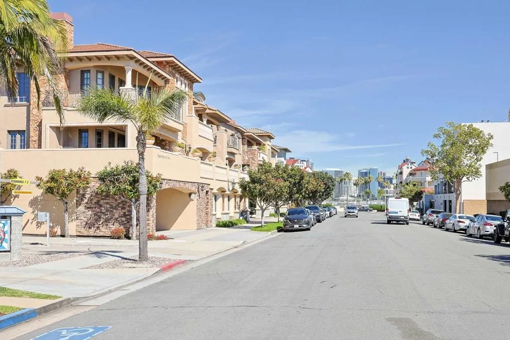 120 C Avenue 201