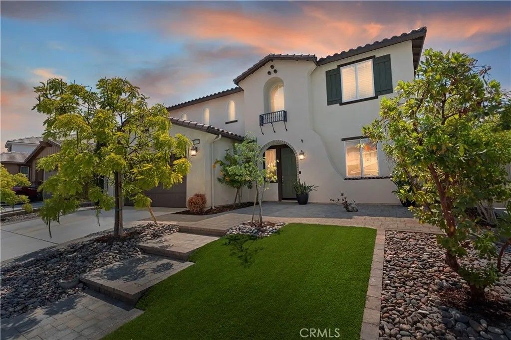 Photo of 30573 Mulberry Court, Temecula, CA 92591 (MLS # SW25247247)