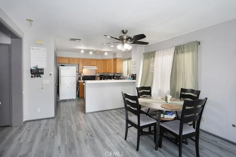 855 Blossomcreek