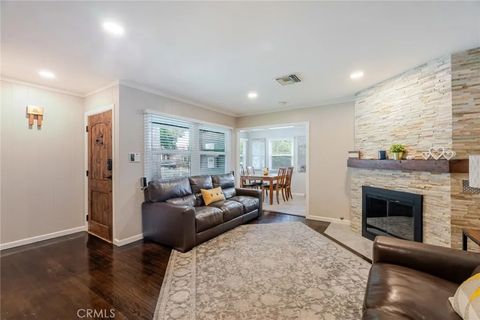 Tiny photo for 25032 Walnut Street, Newhall, CA 91321 (MLS # SR25239631)