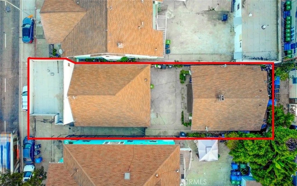 Photo of 348 W Vernon Avenue, Los Angeles, CA 90037 (MLS # MB26097943)