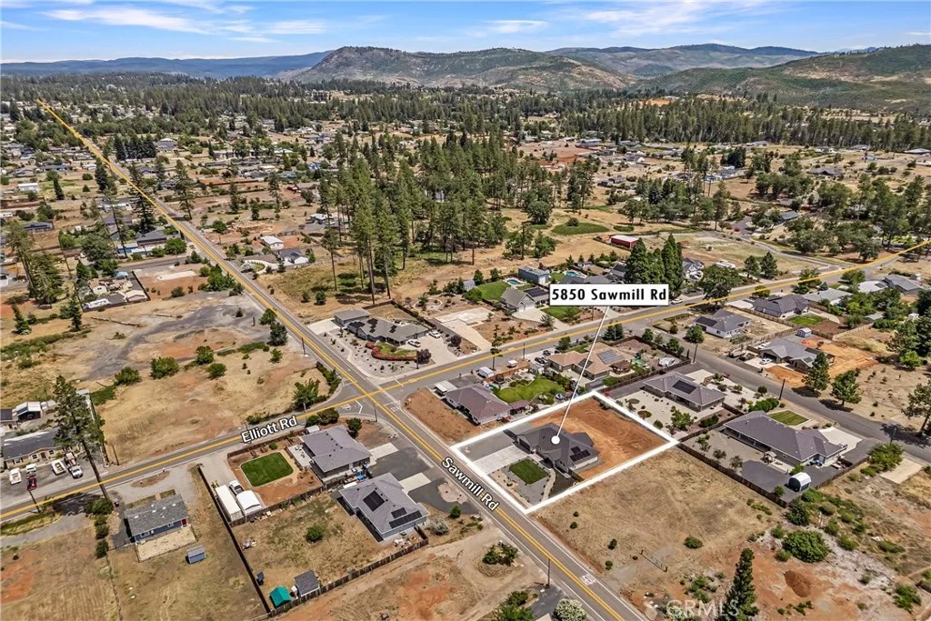 5850 Sawmill Road