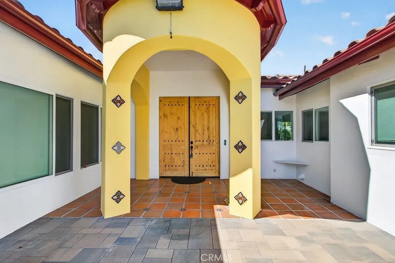 5451 Lockhaven Drive
