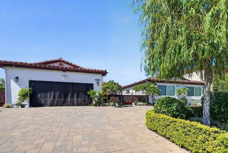5451 Lockhaven Drive