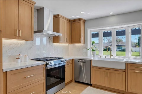 Photo of 13851 Gimbert Ln, North Tustin, CA 92705 (MLS # PW26219438)