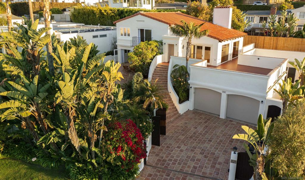 Photo of 1937 Paseo Dorado, La Jolla, CA 92037 (MLS # 260008884)