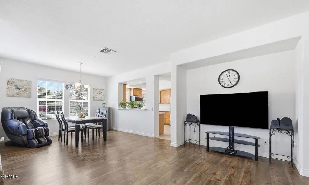 308 Elk River Place