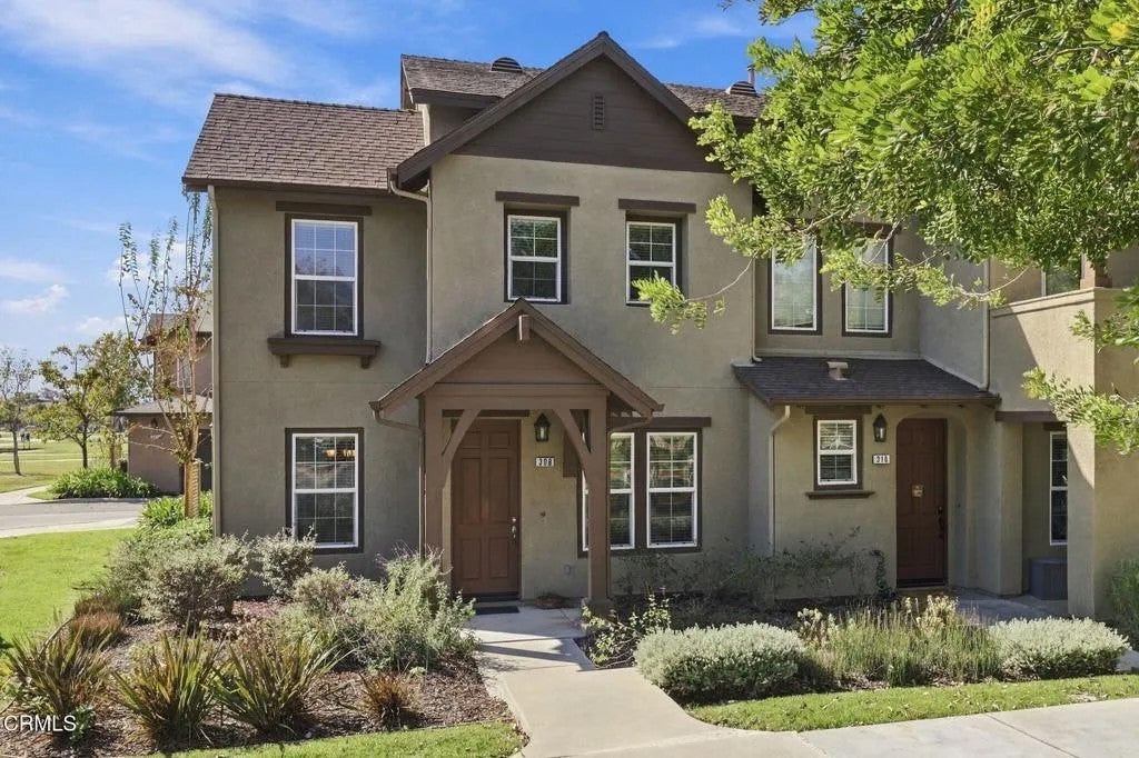 308 Elk River Place