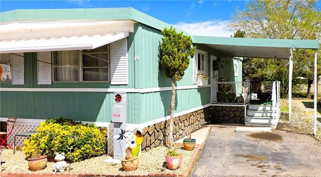 Photo of 21922 Ottawa Rd #14, Apple Valley, CA 92308 (MLS # IG26065180)