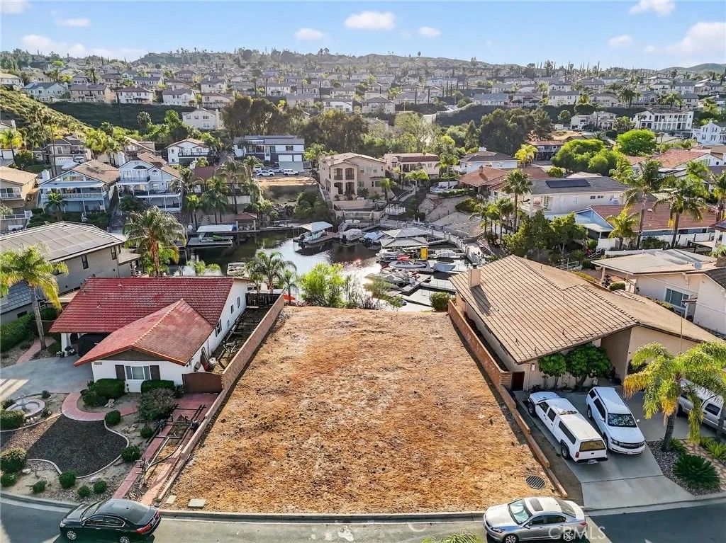 Photo of 21951 Stawberry, Canyon Lake, CA 92587 (MLS # SW26066785)