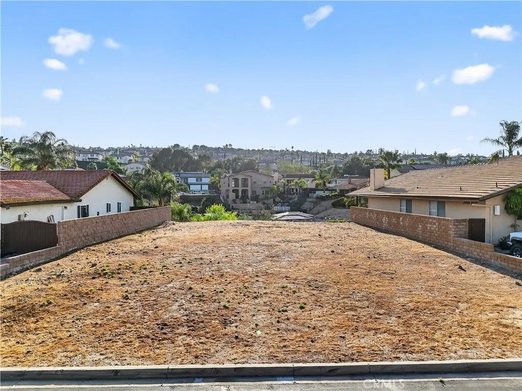Photo of 21951 Stawberry, Canyon Lake, CA 92587 (MLS # SW26066785)