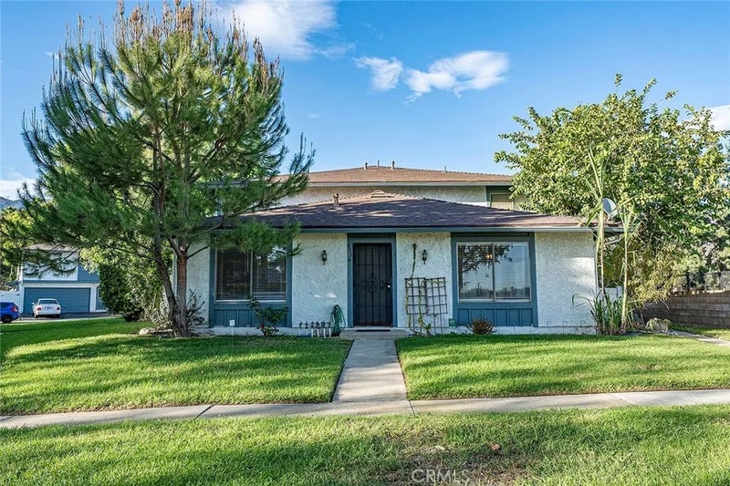 853 W 13th 1