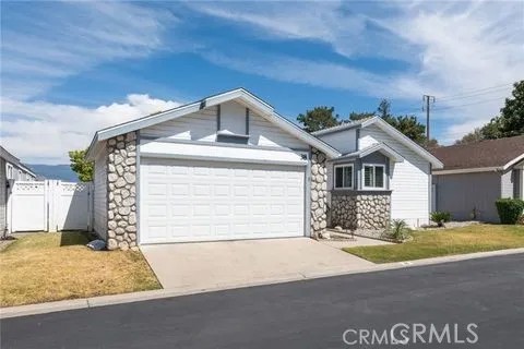 140 W Pioneer Ave 38