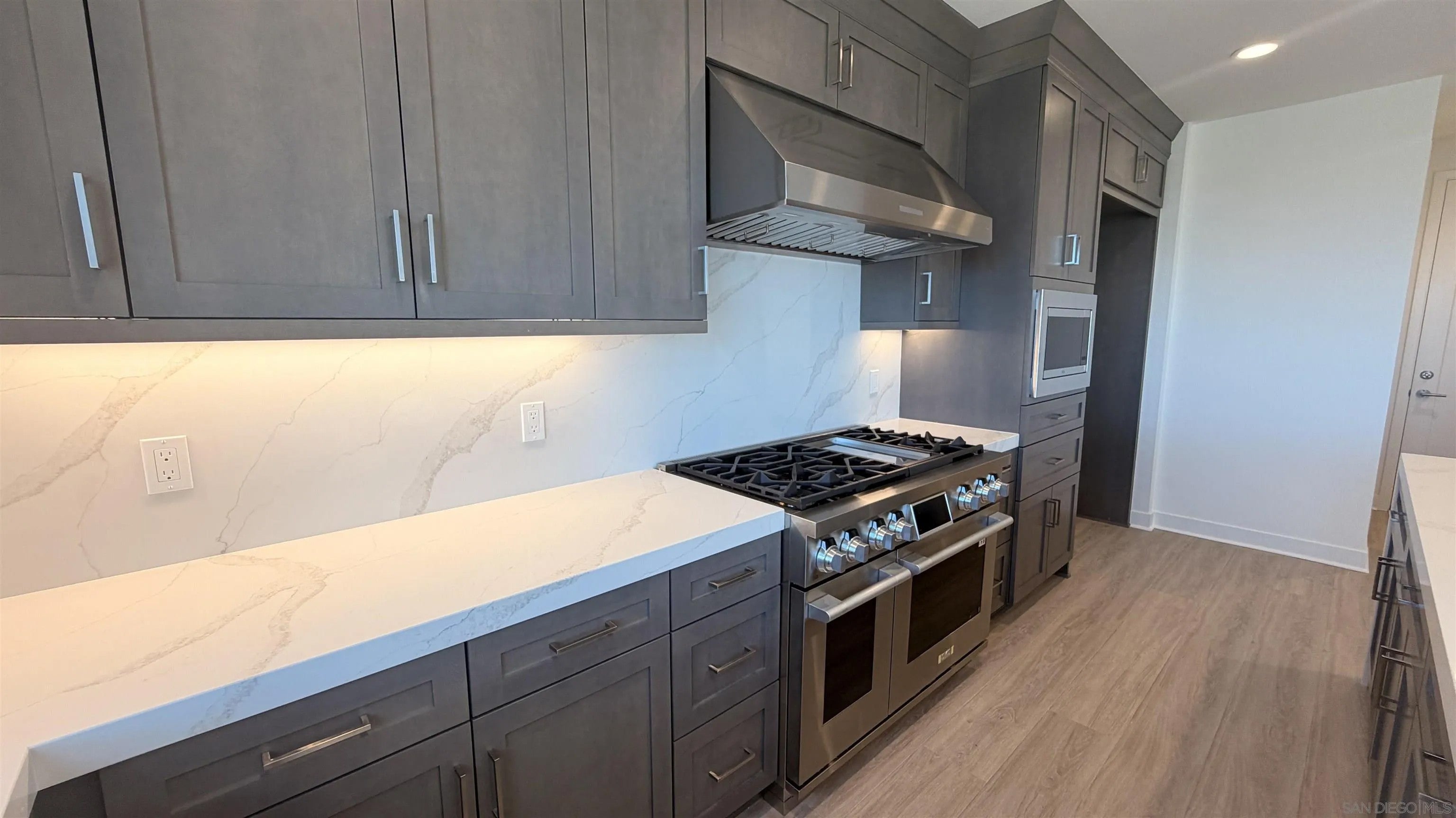 7765 La Mesa Summit Dr