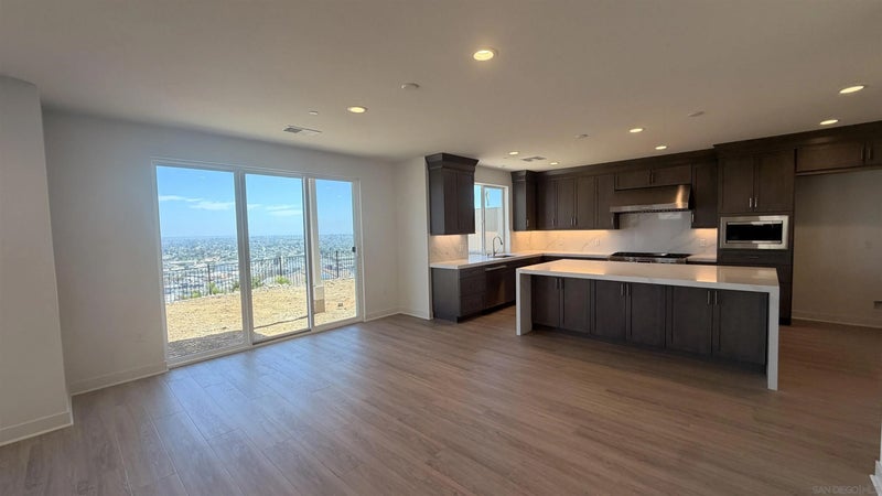 7765 La Mesa Summit Dr