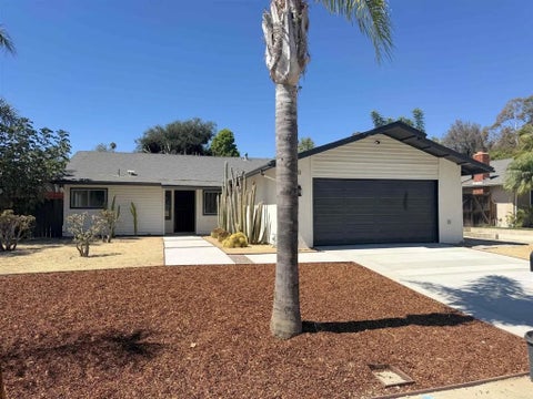 Photo of 420 N Pacific Street, San Marcos, CA 92069 (MLS # NDP2608350)