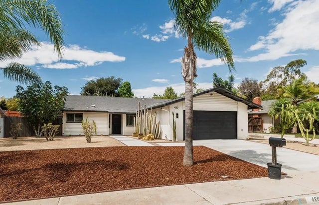 420 N Pacific Street, San Marcos