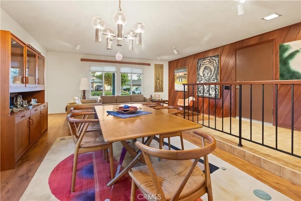 2158 Ranchwood