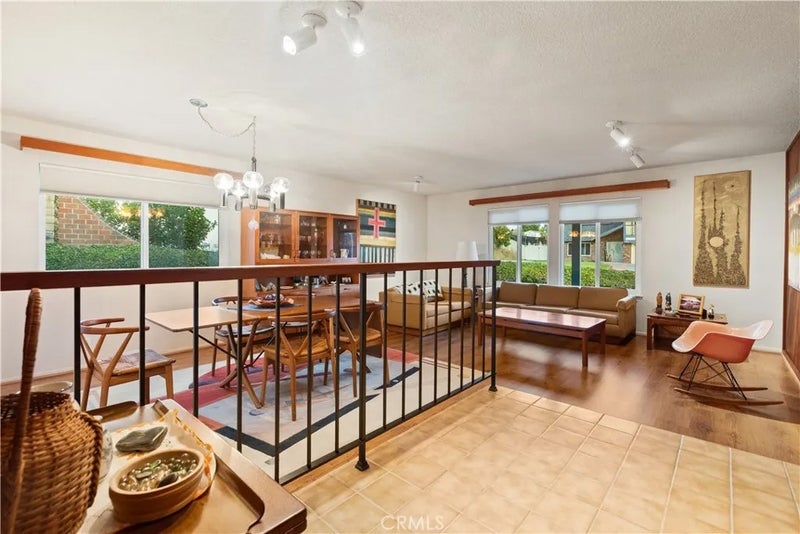 2158 Ranchwood