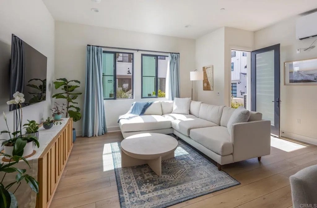 1502 Livorno Place 104