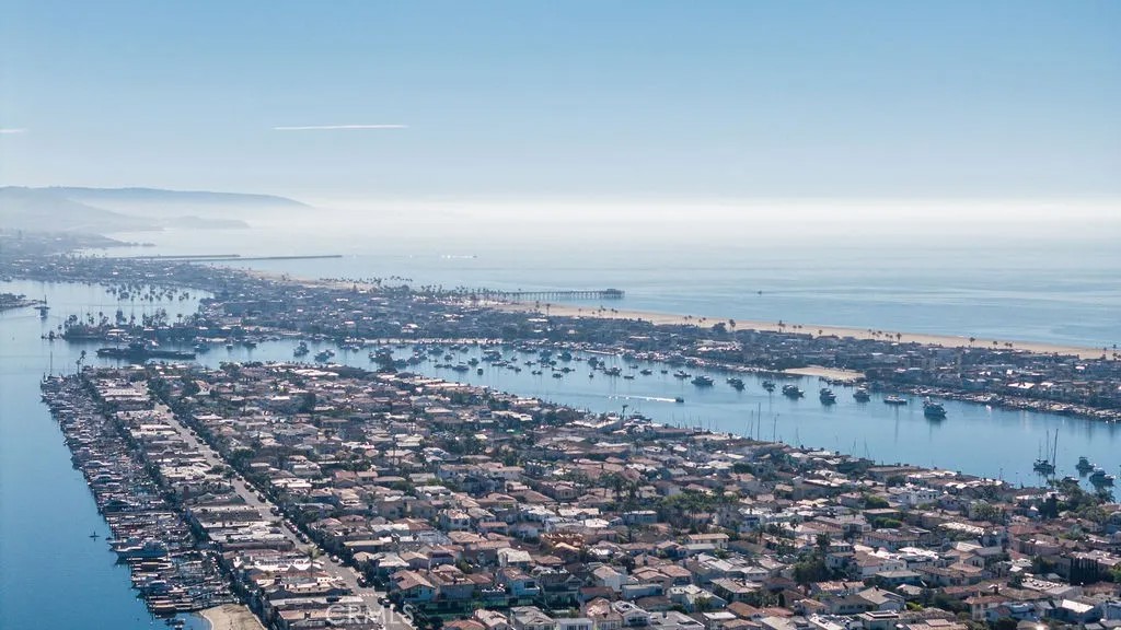 101 SCHOLZ PLAZA PH 16