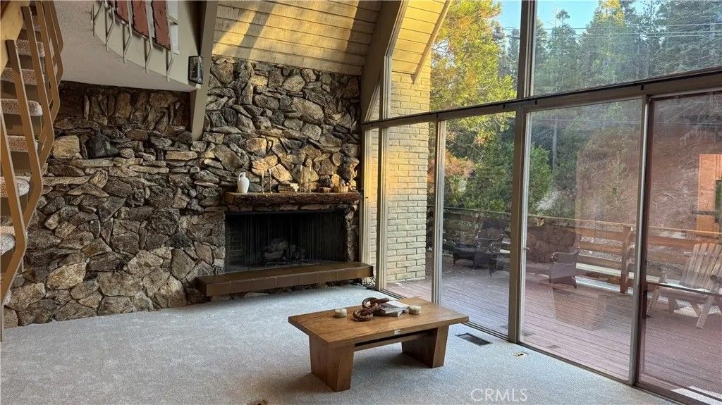 Photo of 180 Grass Valley #37, Lake Arrowhead, CA 92352 (MLS # IG25271202)