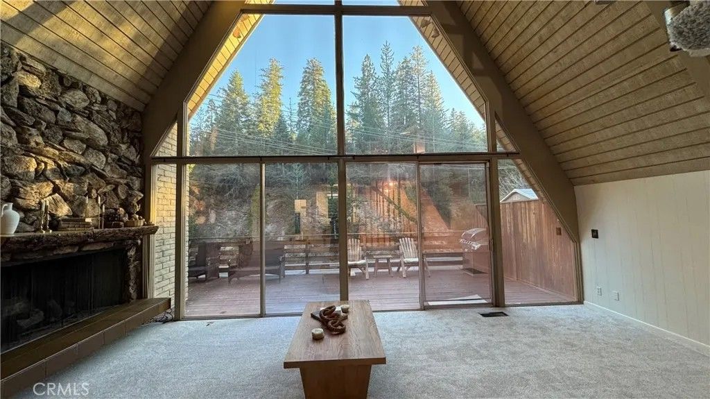 Photo of 180 Grass Valley #37, Lake Arrowhead, CA 92352 (MLS # IG25271202)