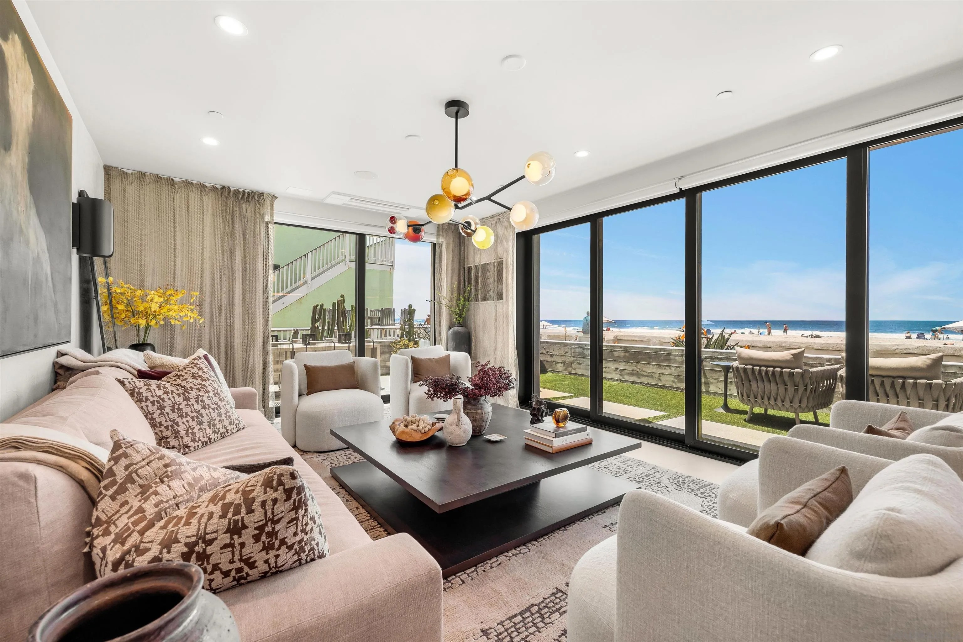 3865 Ocean Front Walk