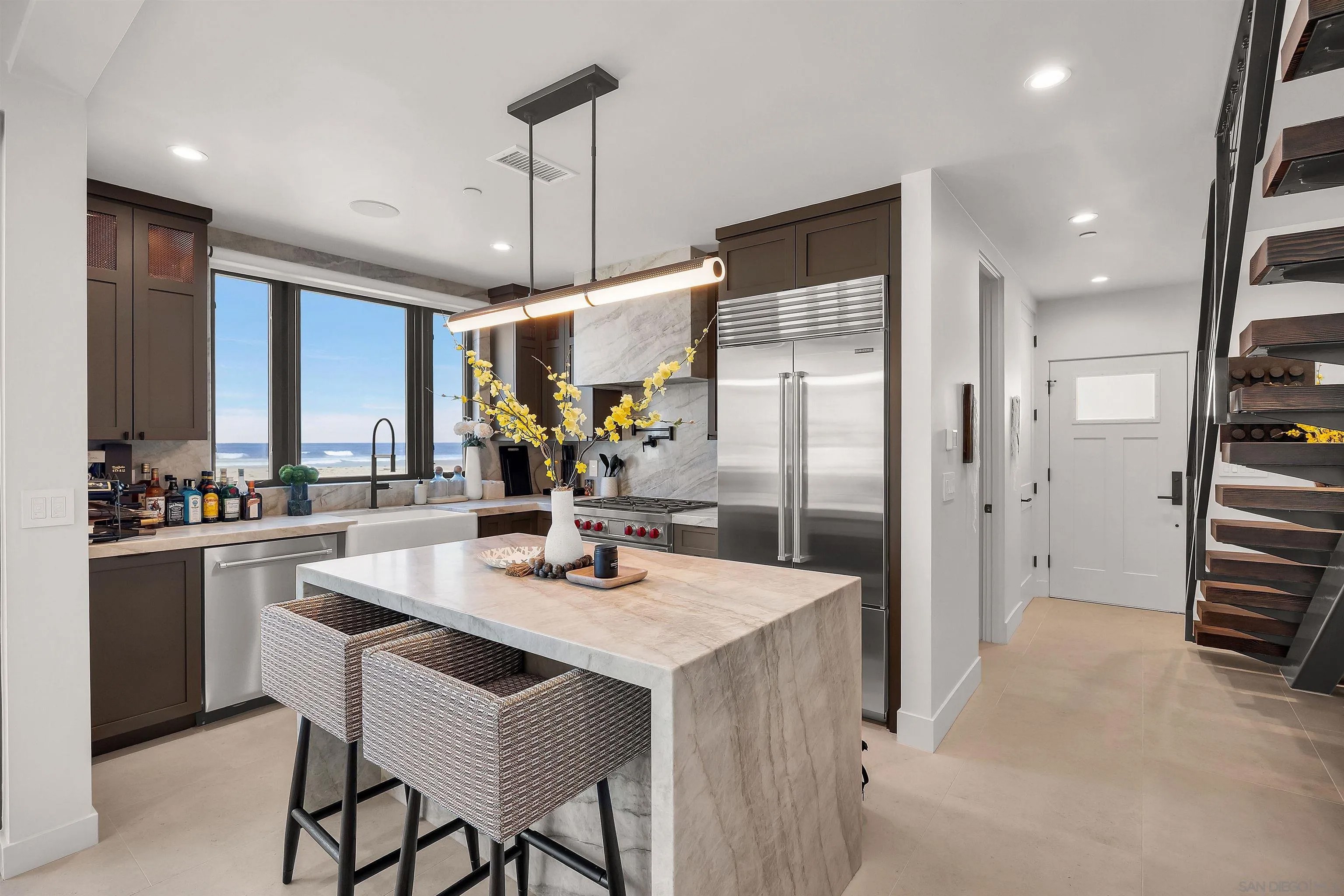 3865 Ocean Front Walk