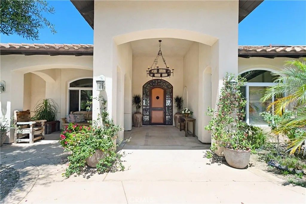 Photo of 4106 Rock Mountain, Fallbrook, CA 92028 (MLS # SW26006405)