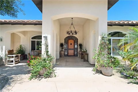 Photo of 4106 Rock Mountain, Fallbrook, CA 92028 (MLS # SW26006405)