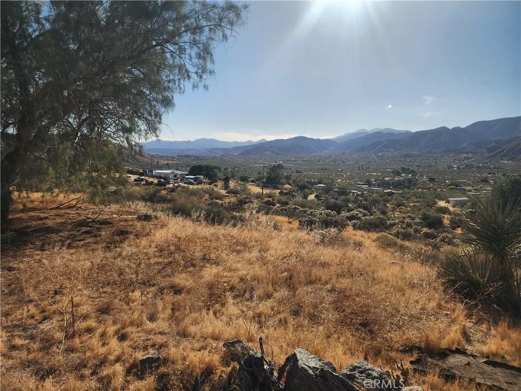Photo of 53006 Apache Trl, Morongo Valley, CA 92256 (MLS # JT26091057)