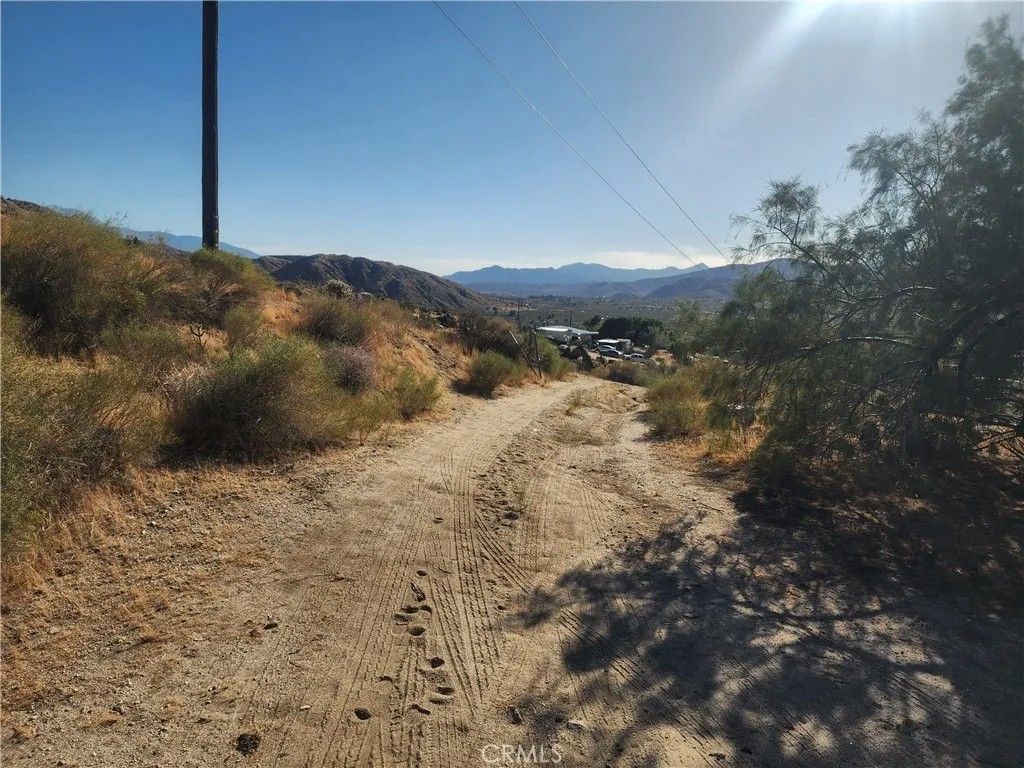 Photo of 53006 Apache Trl, Morongo Valley, CA 92256 (MLS # JT26091057)