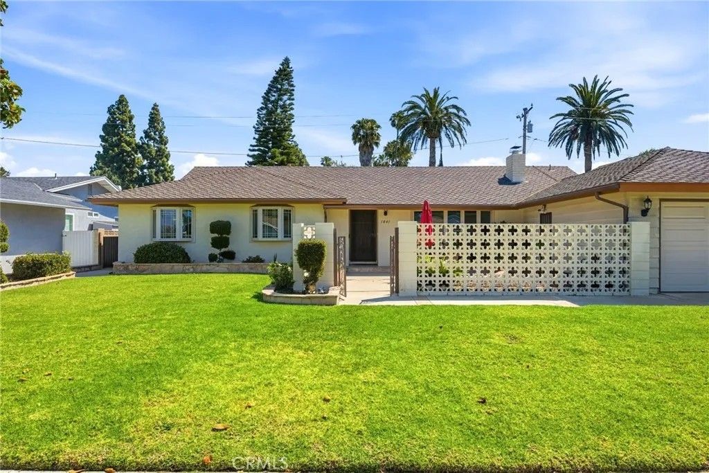 Photo of 1841 N Lincoln St, Orange, CA 92865 (MLS # PW26077652)