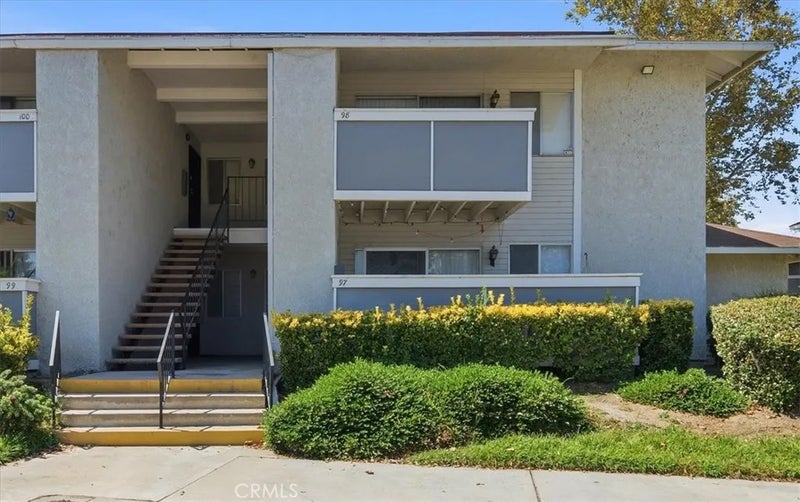 26200 Redlands Boulevard 98